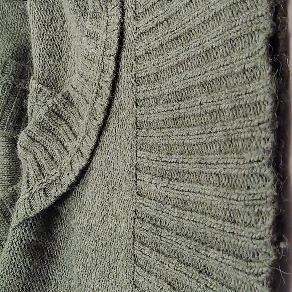 SALE 🔥 Cozy Knit Sweater | Soft Neutral | Bundle & Save - Picture 3 of 5
